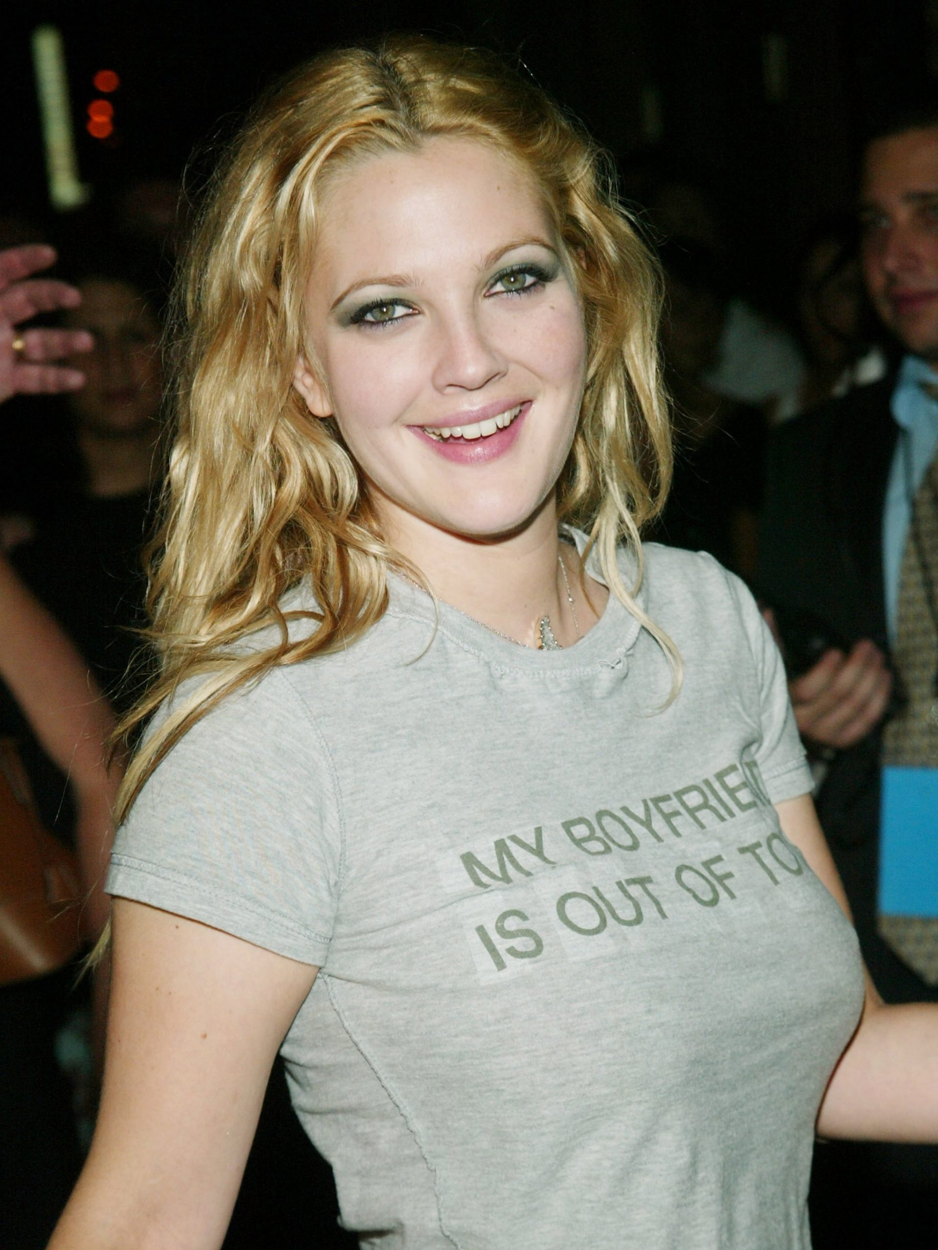 A Verdadeira Hist Ria De Vida Por Tr S Da Grande Drew Barrymore