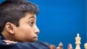 Pragg: o mestre de xadrez indiano de 16 anos que venceu o número um do  mundo – Observador